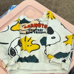 Zara Peanuts Graphic Sweatshirt